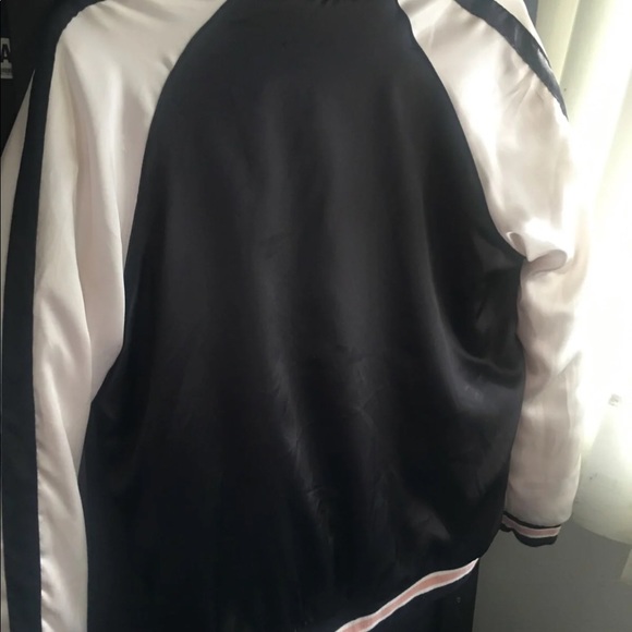 Jacket - Picture 4 of 4